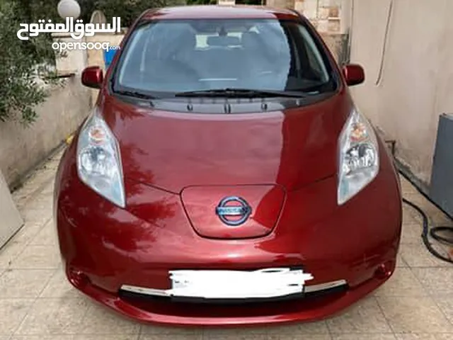 نيسان ليف مستعمله بحاله الوكاله