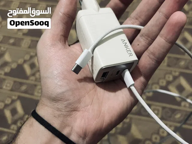 شاحن Anker 65 واط مع وصلة ايفون 17 برو ماكس الاصليه