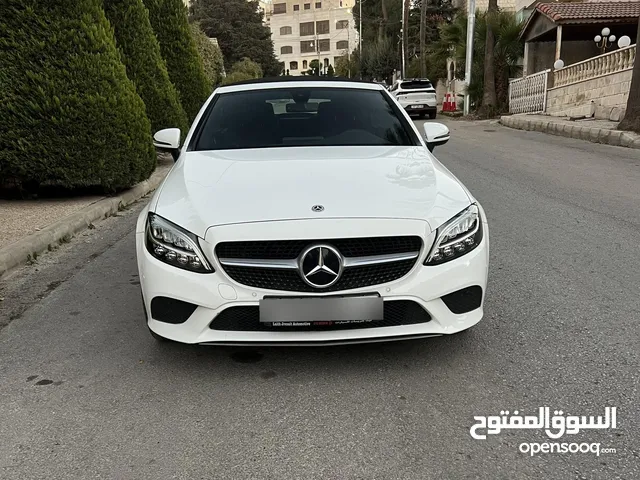 مرسيدس C200 كشف 2019 فحص كامل من دون حوادث وبحالة الوكالة