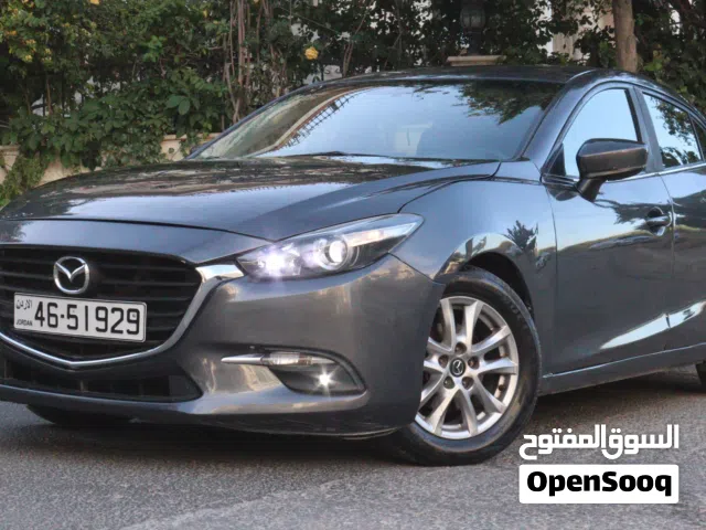 2019 مازدا 3 Standard