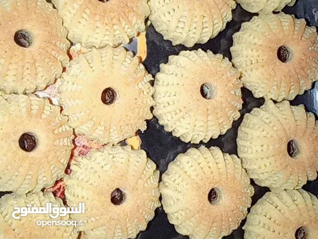 بما انو قرب العيد الاضحى كل عام وانتو بالف خير بلشنا نطلع طلبات كعك الي بحب يوصي اشي نظيف ومرتب