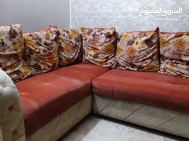 ديوان مع طبلات للبيع
