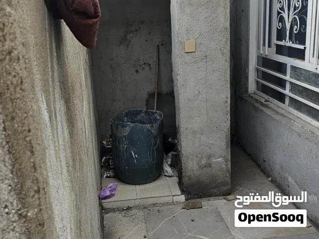 بيت زراعي في قرية ال جعري بلقرب من منطقة الشرطة الخامسة