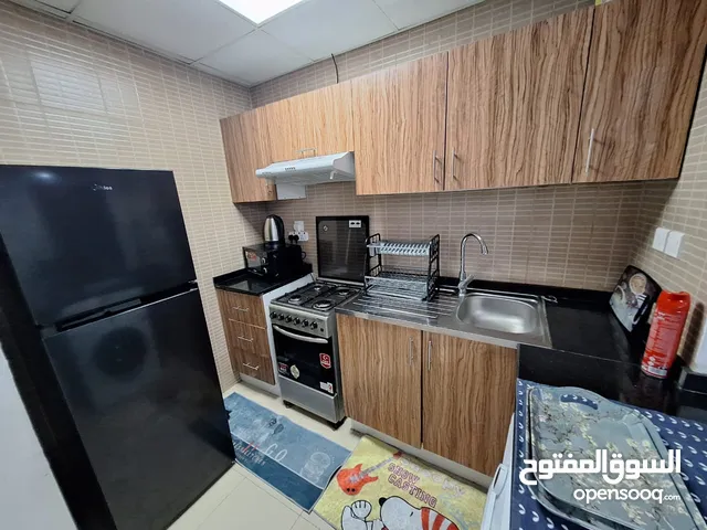 لايجار الشهري شقة مفروشة غرفتين وصالة في عجمان منطقة النعيمية أبراج السيتي تاور