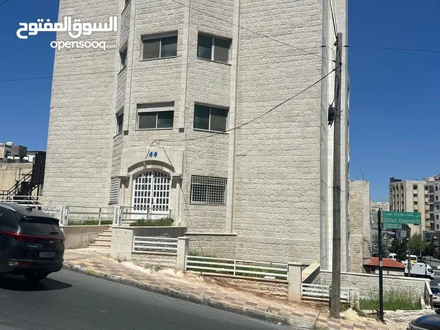 2000 m2 2 Bedrooms Apartments for Rent in Amman Swelieh