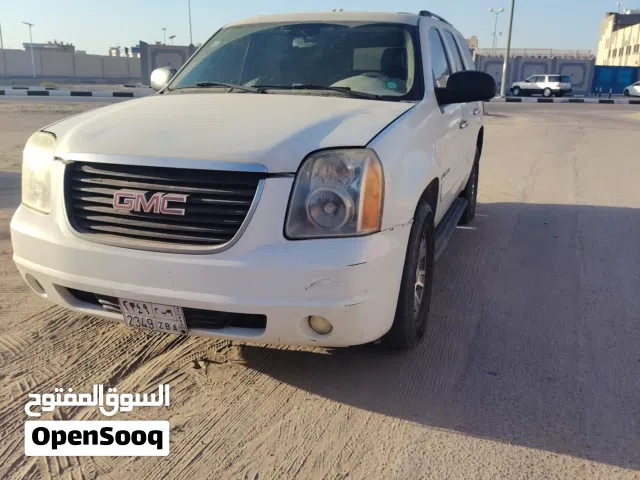 2008 جي إم سي يوكن SLE