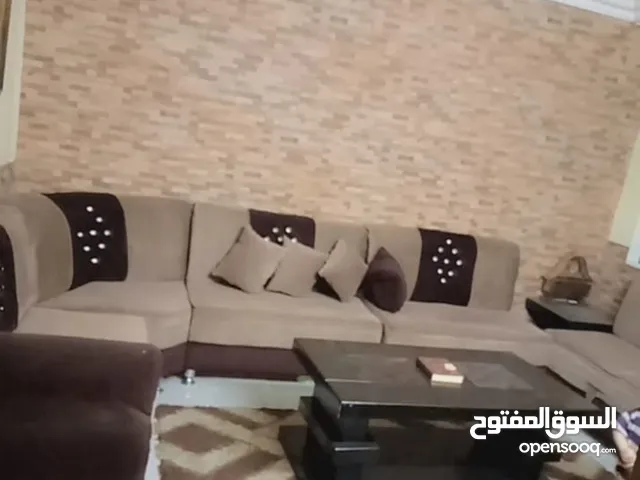 106 m2 3 Bedrooms Apartments for Sale in Zarqa Jabal Tareq