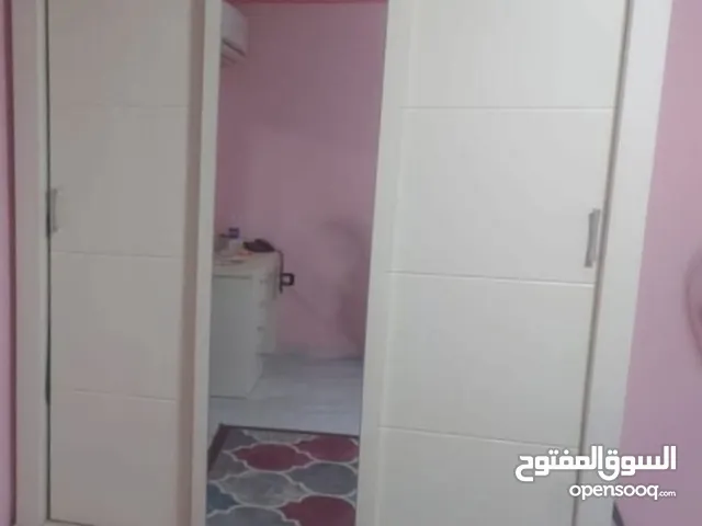 فرصة بكفر الزيات بلشاى @ للبيع @ دولاب جرار لاكيه 2 متر @ تسريحة لاكيه 120 سم @ سرير كابتونيه 150 سم