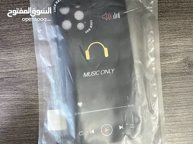 للبيع كفرات أيفون و سوار ساعة رهيبين للعديد من الايفونات و الساعات بسعر جبار