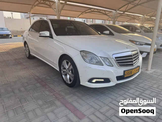2010 مرسيدس بنز الفئة-E E 300
