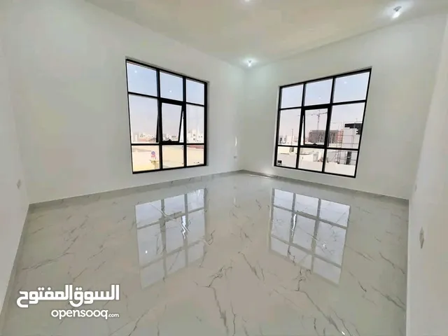 غرفه وصاله مساحه كبير اول ساكن للايجار فى مدينه الرياض جنوب الشامخه قريب