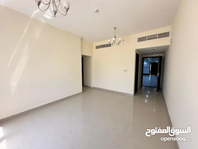 (محمد سعد) غرفتين وصاله اول ساكن ابو شغاره خزائن بالحائط تشطيبات رائعه