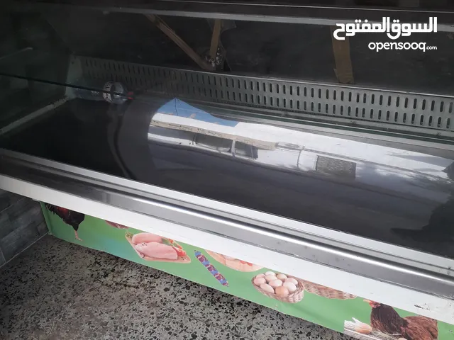 ثلاجة عرض مستعملة