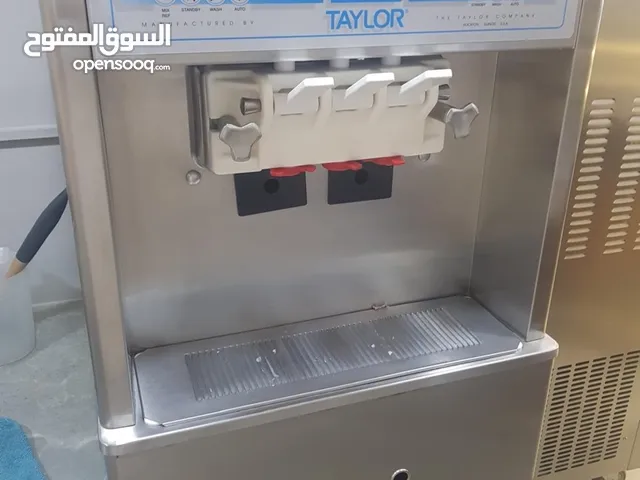 مكينة آيسكريم