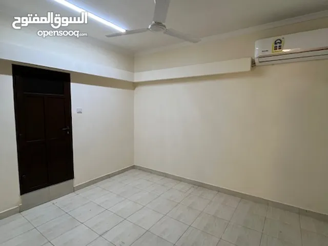 One Bedroom flat for rent in Seqya close to Salmaniya Hospital (1 mint walk)