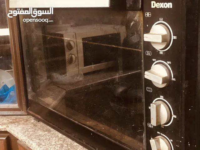 فرن كهربائي بحالة ممتازة