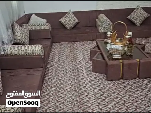 مجلس ارضي للبيع بحال الوكالة بيسطل