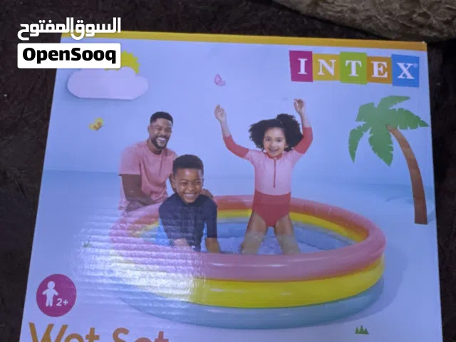 حوض سباحة جديد