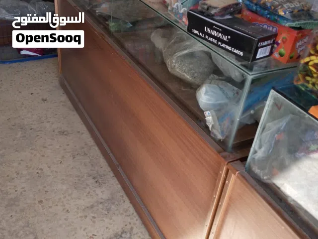 كاونترات خشب وقزاز 4 قطع كل قطعه 2متر وقطعه 1متر وقارمه محل اقرا الوصف