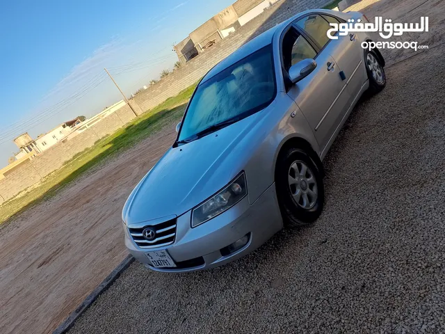 Used Hyundai Sonata in Tripoli