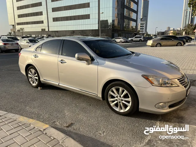 Used Lexus ES in Sharjah