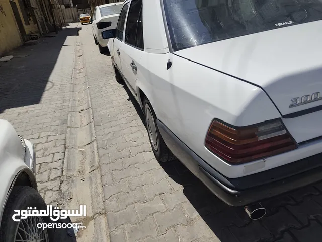 مارسديس للبيع موديل 1985
