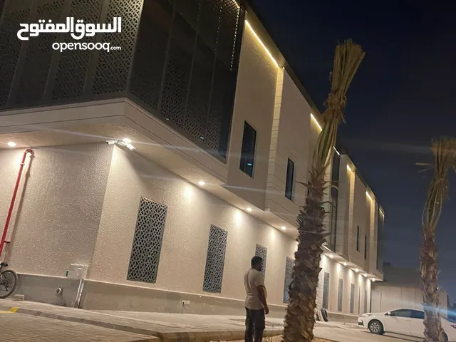  Building for Sale in Al Riyadh Al Arid