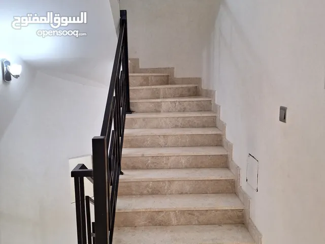 276 m2 5 Bedrooms Villa for Rent in Muscat Bosher