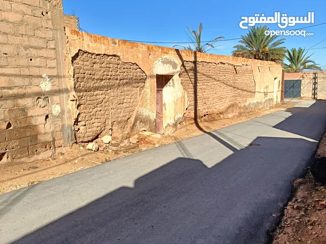 60 m2 4 Bedrooms Townhouse for Sale in Al-Aghwat Other