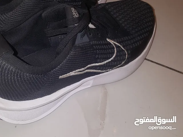 43 Sport Shoes in Taif