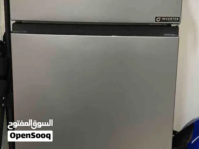 ثلاجه هايسنس  جديده استعمال شهرين