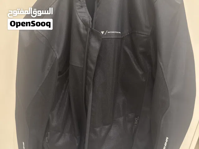 جاكيت للبيع مستخدم