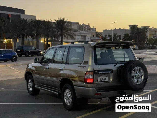Used Toyota Land Cruiser in Dubai