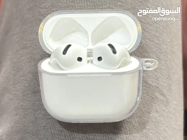 AirPods 4 with Active Noise Cancellation تم استخدام اسبوعين فقط حاله ممتازةجداً