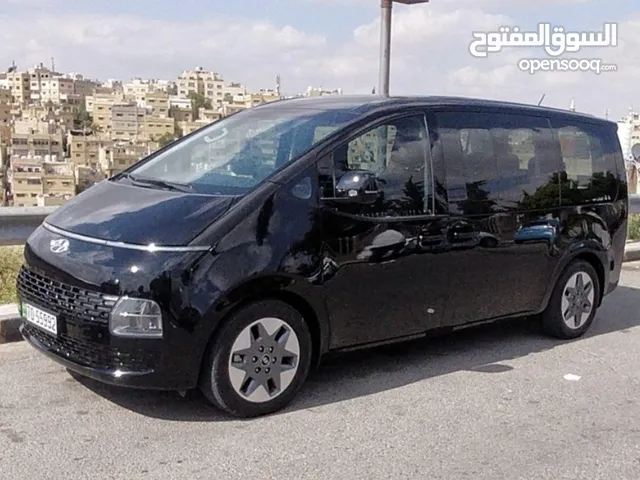 تأجير باصات 8 / 12 مقعد سياحي لباب بيتك اتوماتيك