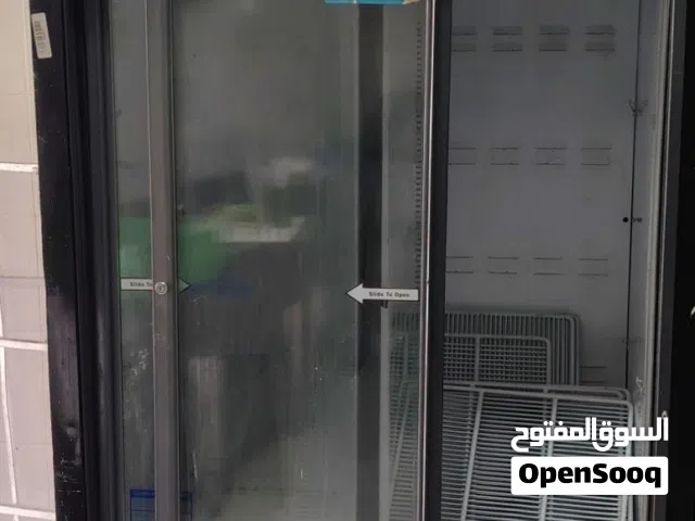 ثلاجه بحاله ممتازة