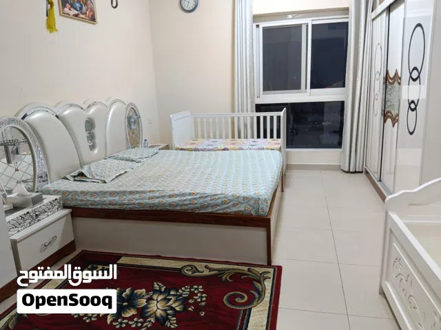 Furnished bed space for 1 person.