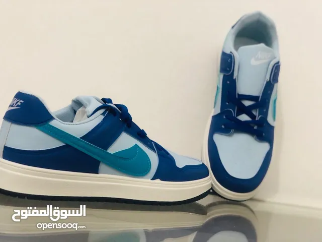 42.5 Sport Shoes in Tripoli
