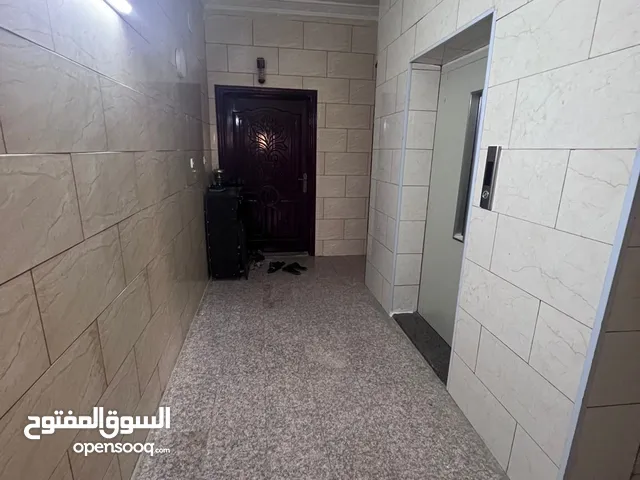 250 m2 5 Bedrooms Apartments for Rent in Al Madinah Ad Duwaikhilah