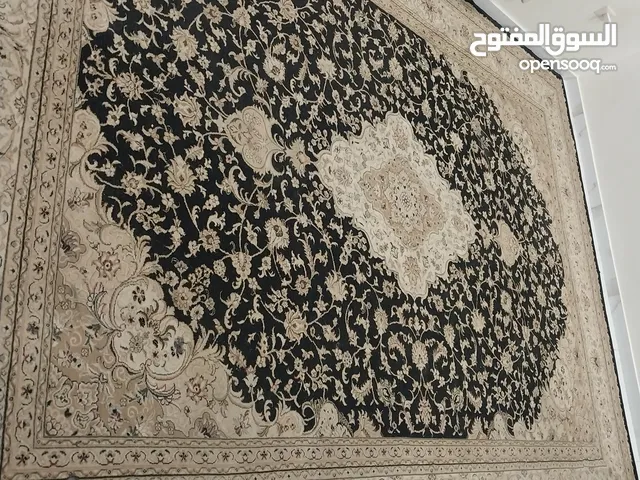 سجادة ثقيلة 3 في 4 تقريبا