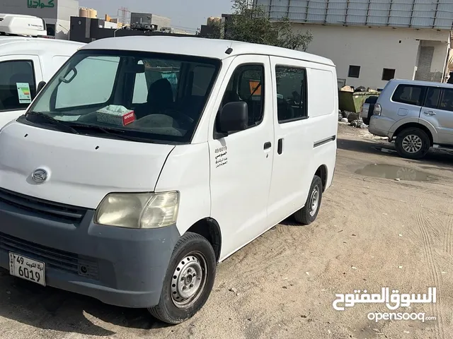 Used Daihatsu Gran Max in Mubarak Al-Kabeer
