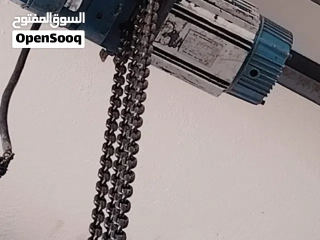 ونش مصعد بضائع كهربائي بالسلاسل للبيع – بحالة ممتازة