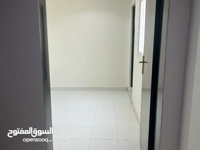 20 m2 Studio Apartments for Rent in Al Riyadh Al Wadi