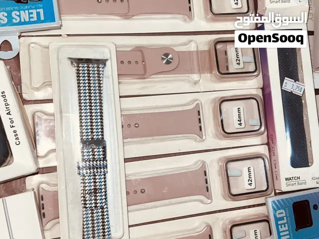للبيع جملتهم تشكيلة استرابات واكسسوارات وشواحن للساعات والموبايلات