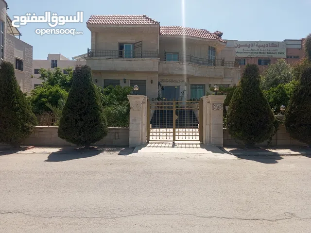535 m2 5 Bedrooms Villa for Sale in Irbid Aydoun