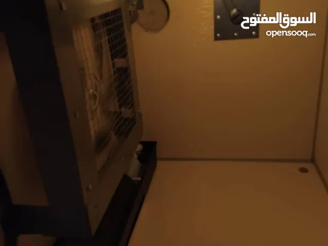فقاصه للبيع عدد البيض 240بيضه شبه جديد  استعمال مره وحده فقط