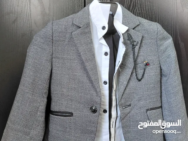 بدلة للاطفال للبيع
