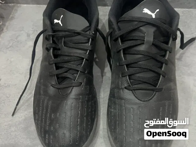 حذاء كرة قدم بوما الترا مقاس 43 كالجديد