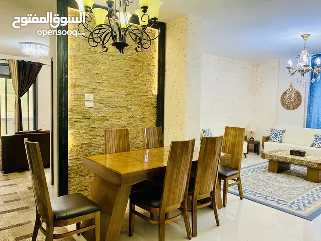 200 m2 4 Bedrooms Apartments for Rent in Ramallah and Al-Bireh Al Irsal St.