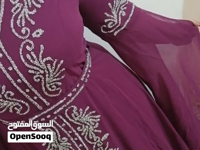 مستعمل نضيف